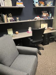 Tracie's office